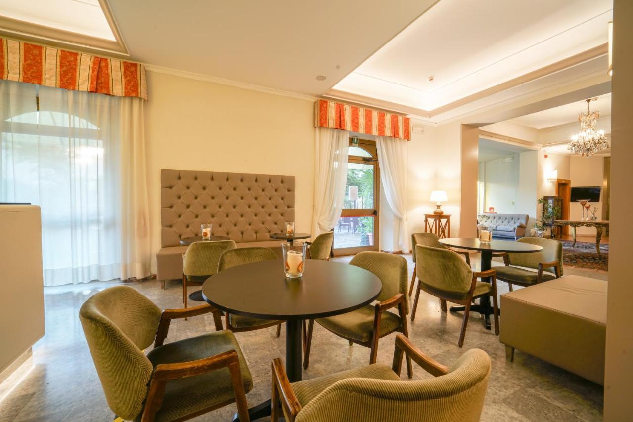 Hg Hotel Cappelli Montecatini Terme Exterior photo