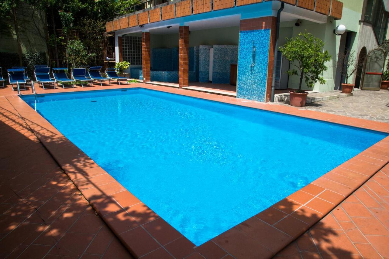 Hg Hotel Cappelli Montecatini Terme Exterior photo