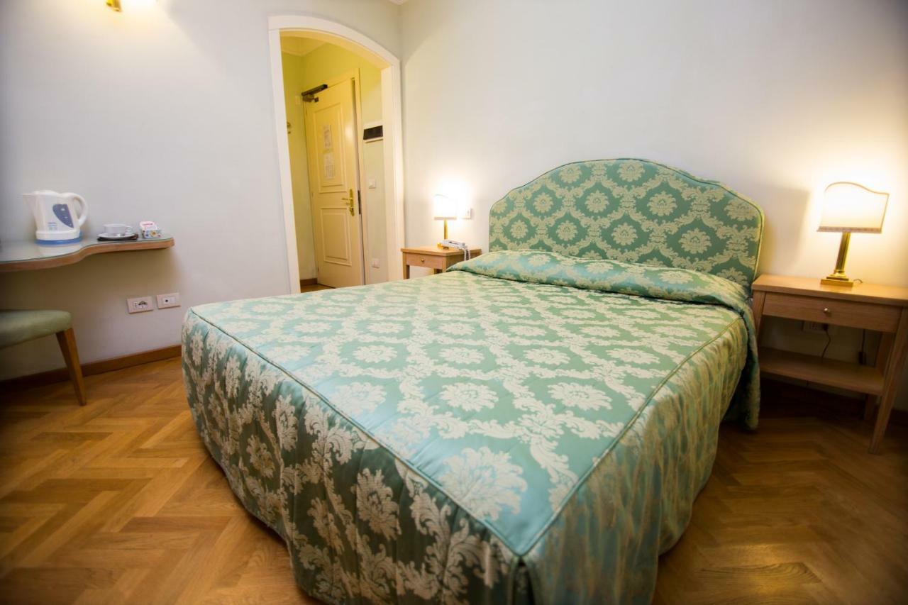 Hg Hotel Cappelli Montecatini Terme Exterior photo
