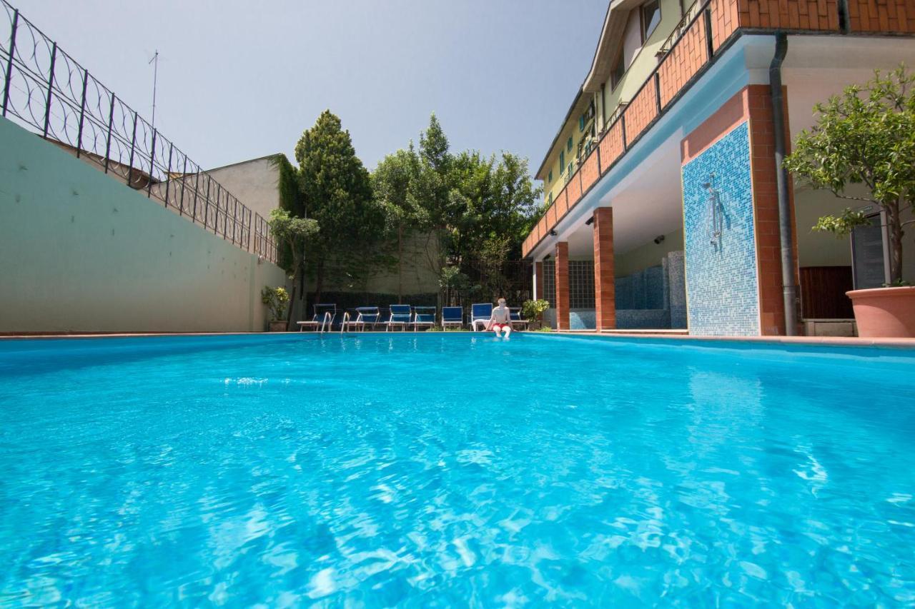 Hg Hotel Cappelli Montecatini Terme Exterior photo
